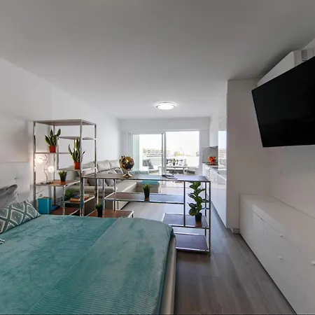Appartamento Park Royal 1 *